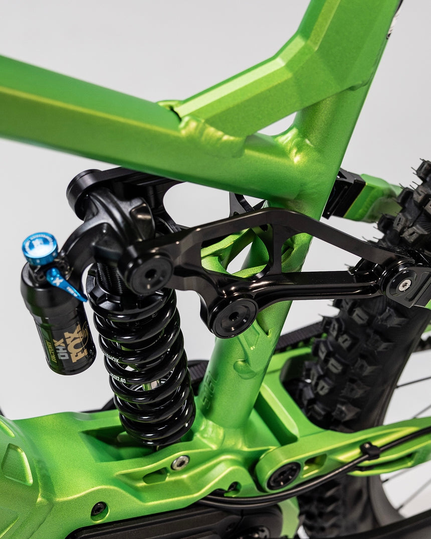 S16 MGU, Pinion MGU, 800Wh (1060 Wh optional)