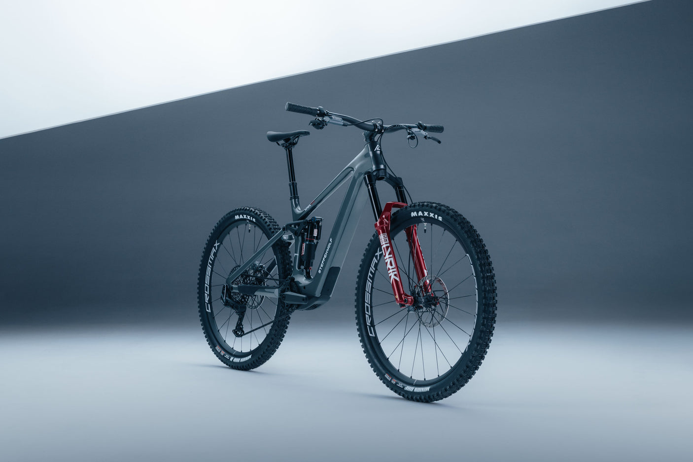 TUNDRA 10.0 AVINOX 800Wh