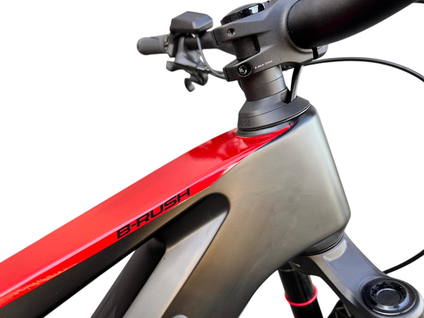 WHISTLE B-Rush C8.5, Bosch CX (Gen5), 800 Wh