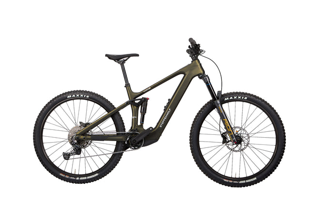 Steppenwolf Tundra 8 (2027)